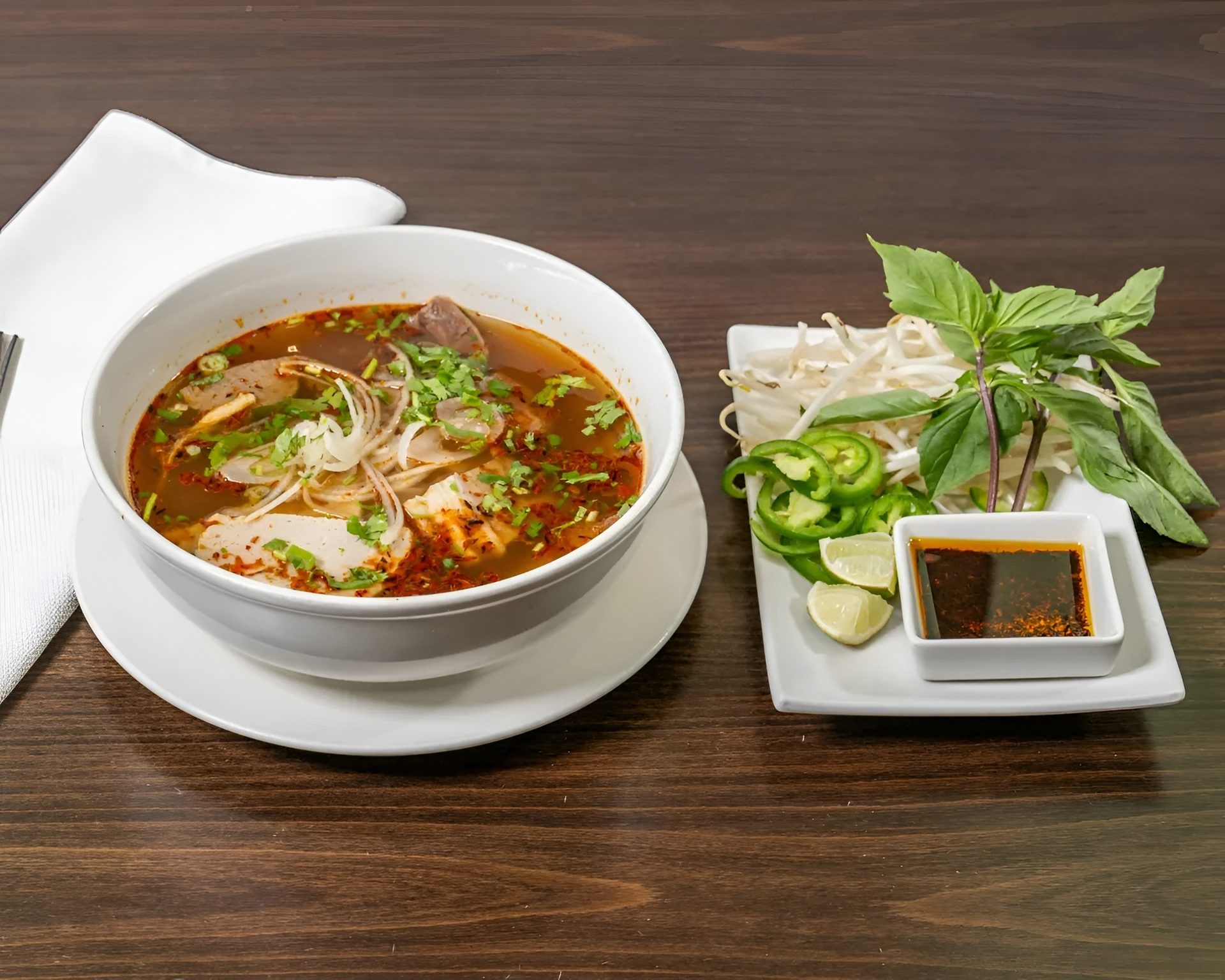 B11. Bun Bo Hue