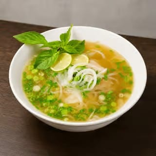 P12. Tái, Nam